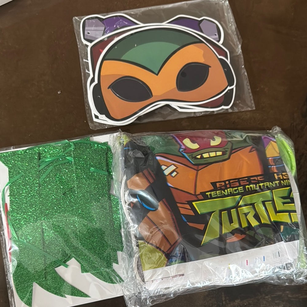Teenage Mutant Ninja Turtles Kids party supplies- Green and Orange